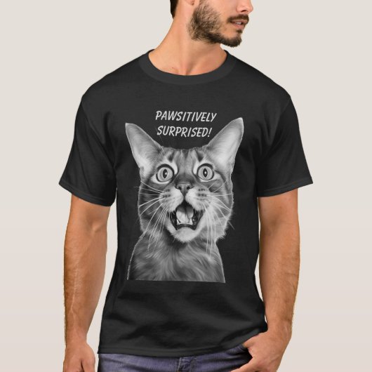 SEHR ÜBERRASCHT! Funny Crazy Cat T-Shirt (Vorderseite)