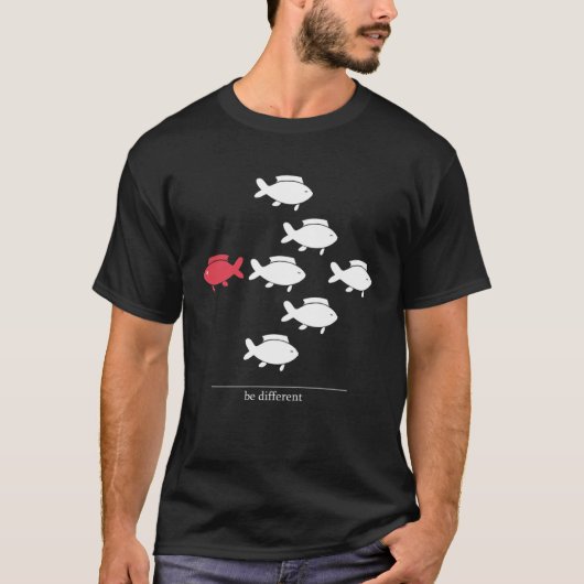 Sei anders, schwimm gegen die el T-Shirt (Vorderseite)