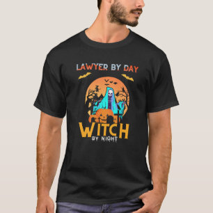 Sei der Stern Tag und Nacht mit unserem Halloween T-Shirt