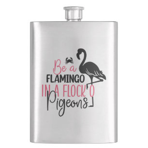 Sei ein Flamingo in einer Schar von Tauben-27308 Flachmann