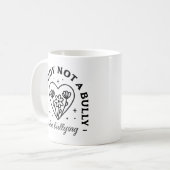 Sei ein Kumpel und kein Tyrann, der Mobbing aufhäl Kaffeetasse (Vorderseite Links)