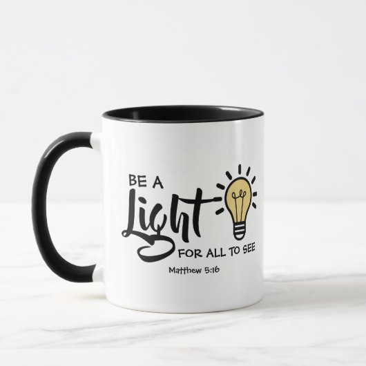 Sei ein Licht Matthäus 5:16 Tasse (Links)