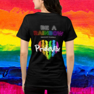 Sei ein Regenbogen Entdecke dich selbst PrideVibe  Tri-Blend Shirt