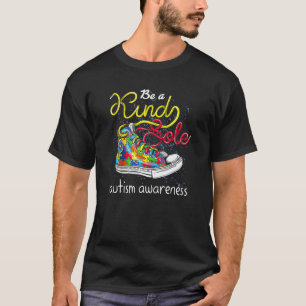 Sei eine Art-Sohle-Regenbogen-Trendy-Puzzle-Schuh- T-Shirt