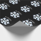 Sei einzigartig Funny Snowflake Puff Dark BG Geschenkpapier (Ecke)