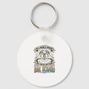 Sei freundlich Regenbogen Herz Hände Vintage-Shirt Schlüsselanhänger
