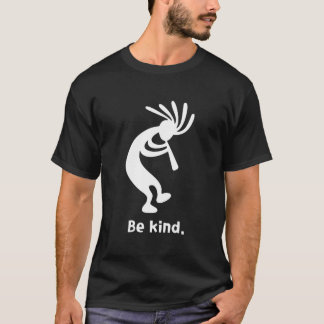 Sei freundlich tanzender Kokopelli T-Shirt