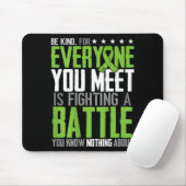 Sei freundlich zu jedem, den du triffst, er kämpft mousepad (Mit Mouse)