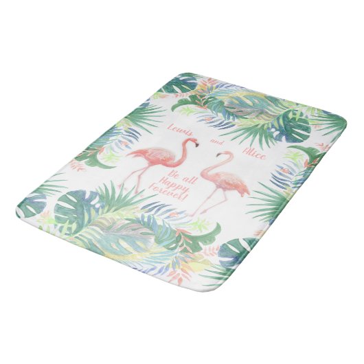 Sei für immer glücklich! Fairy Tale Two Pink Flami Badematte (Schrägansicht)