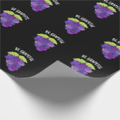 Sei grapeful Funny Grape Bunch Pub Dark BG Geschenkpapier (Ecke)