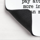 Sei interessanter als mein Handy, lustiger Antisoz Mousepad (Ecke)