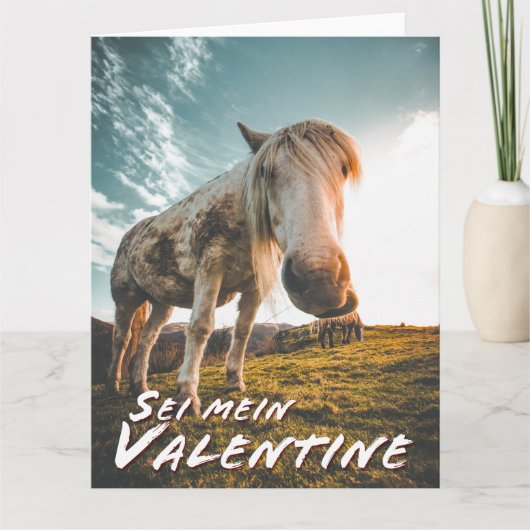 Sei mein Valentin mit schauenden Pferd Karte (Vorderseite)