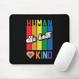 Sei menschlich und freundlich – Vintage Regenbogen Mousepad