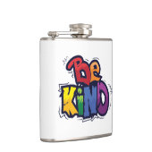 Sei nett | LGBTQ | Regenbogen | Monat Flachmann (Rechts)