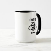 Sei nett mit minimalem Design Tasse (VorderseiteRechts)