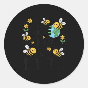 Sei nett zur Erde - süße Bienen Blumen Planet Kind Runder Aufkleber