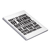 Sei nicht davor, anders zu sein - Motivierend Notizblock (Rechte Seite)