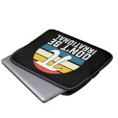 Sei nicht irrationale Pi-Day-Mathematik Laptopschutzhülle (Vorne Knopf)