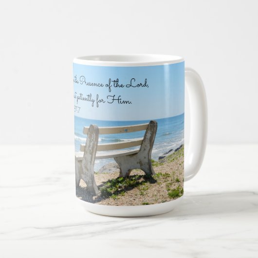 Sei noch in der Gegenwart des Herrn, Psalm 37:7 Kaffeetasse (VorderseiteRechts)