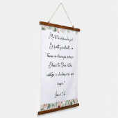 Sei stark und mutig Bibeltext Wandteppich Mit Holzrahmen (Gewinkelt)