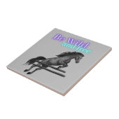 Sei wild und frei beim Springen Fliese (Seite)