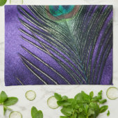 Seidige lila Pfau-Feder Handtuch (Gefaltet)