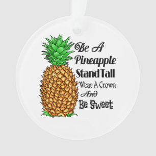 Seien Sie Ananas Stall tragen eine Kronenrübe Süße Ornament