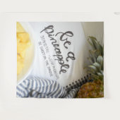 Seien Sie Ananas Wandteppich (Vorderseite (Horizontal))