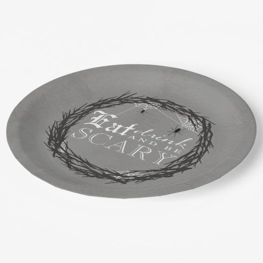 Seien Sie beängstigendes Halloween - Pappteller (Schrägansicht)