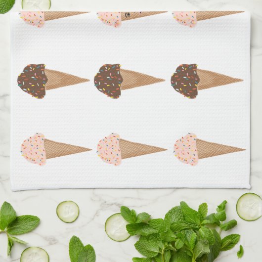 Seien Sie COOL, wenn Sie mit rosa Eiscreme spreche Geschirrtuch (Gefaltet)