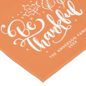 Seien Sie dankbar Personalisierter Erntedank Kurzer Tischläufer (Ecke)