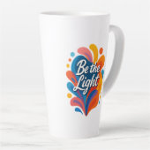 Seien Sie das Licht inspirierender farbiger Typogr Milchtasse (Rechte Ecke)