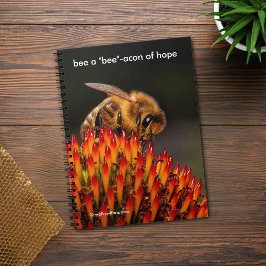Seien Sie ein "Biene"-Akon der Hope Bee on Echinac Notizblock