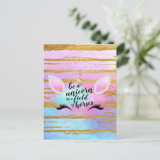 Seien Sie ein Einhorn auf einem Pferdefeld Persona Postkarte (Stehend Vorderseite)
