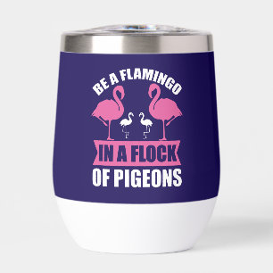 Seien Sie ein Flamingo in einer Flock von Tauben-1