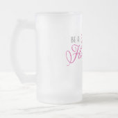 Seien Sie ein Flamingo in einer Menge der Tauben Mattglas Bierglas (Links)