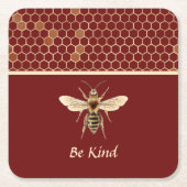 Seien Sie freundlich Bee und Honeycomb auf Burgund Rechteckiger Pappuntersetzer (Vorderseite)
