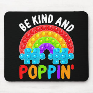 Seien Sie freundlich und Poppin's Autismus Bewusst Mousepad