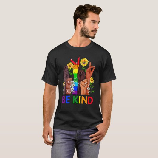 Seien Sie freundlich und sprechen Sie LGBTQ+ Gay L T-Shirt (Vorne ganz)
