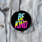 Seien Sie freundlicher T - Shirt Button (Beispiel)