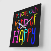 Seien Sie Ihre eigene Art von glücklichen farbigen Quadratische Wanduhr (Winkel)