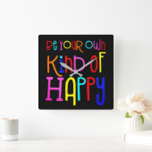 Seien Sie Ihre eigene Art von glücklichen farbigen Quadratische Wanduhr (Zuhause)