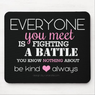 Seien Sie immer freundlich (pink) Mousepad