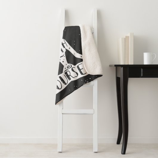 Seien Sie in Übereinstimmung mit selbst Sherpadecke (Beispiel)