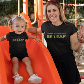 Seien Sie Leap Bleibe für immer Young Simple Moder T-Shirt