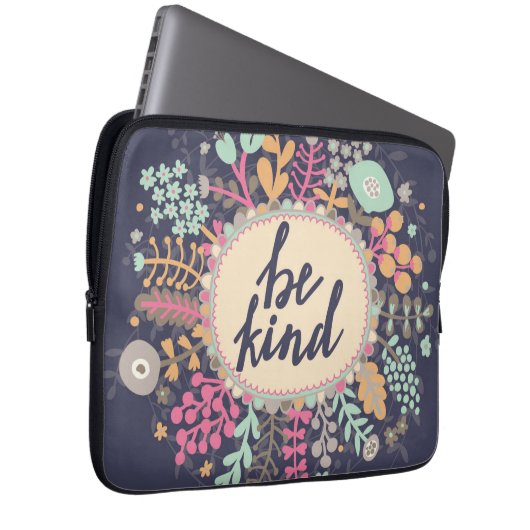 Seien Sie nett Laptopschutzhülle (Vorne Rechts)