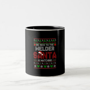 Seien Sie nett zu Ihrem wohlhabenden Weihnachtswun Zweifarbige Tasse