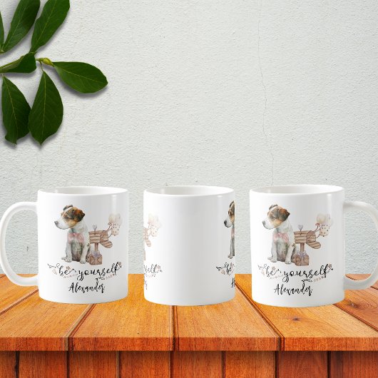 Seien Sie selbst Jack Russell Welpe neben Mailbox Kaffeetasse