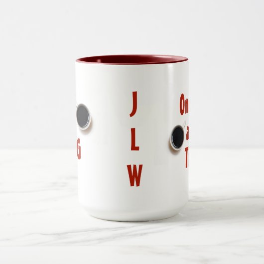 Seien Sie STRONG One Six at a Time Coffee Tasse (Zentrum)