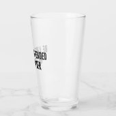 Seien Sie weniger beleidigt als glücklich Glas (Links)